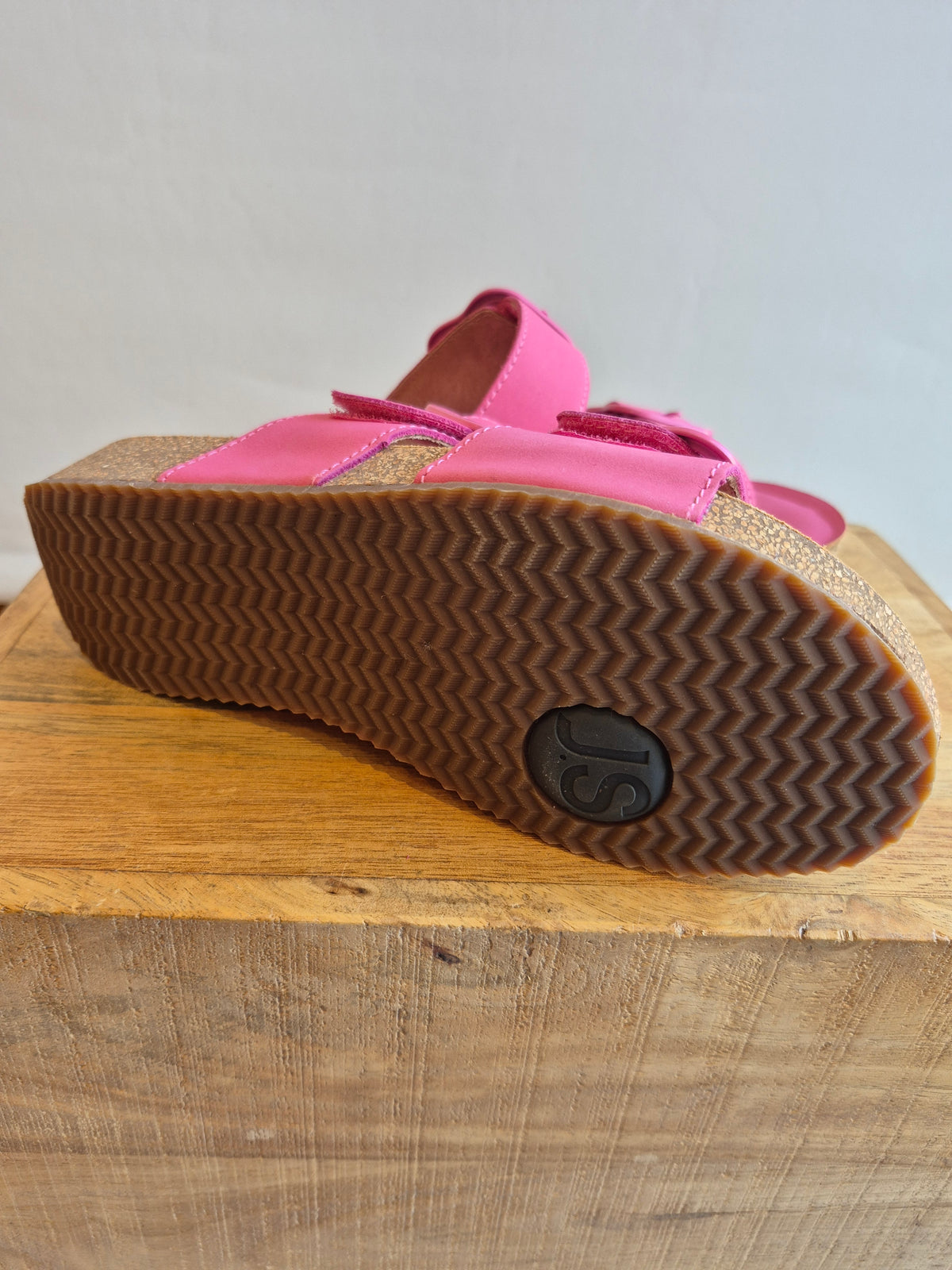 Josef Seibel buckle slider Hot Pink Size 28 UK 5