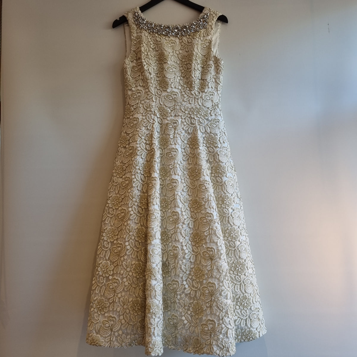 Ted Baker embellished 'fit & flare' lace dress Ivory/Gold Size 2 (UK 10)