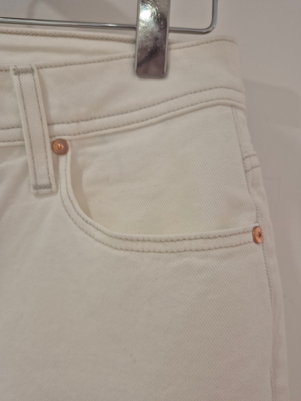 Paige slim jean Winter White Size 10