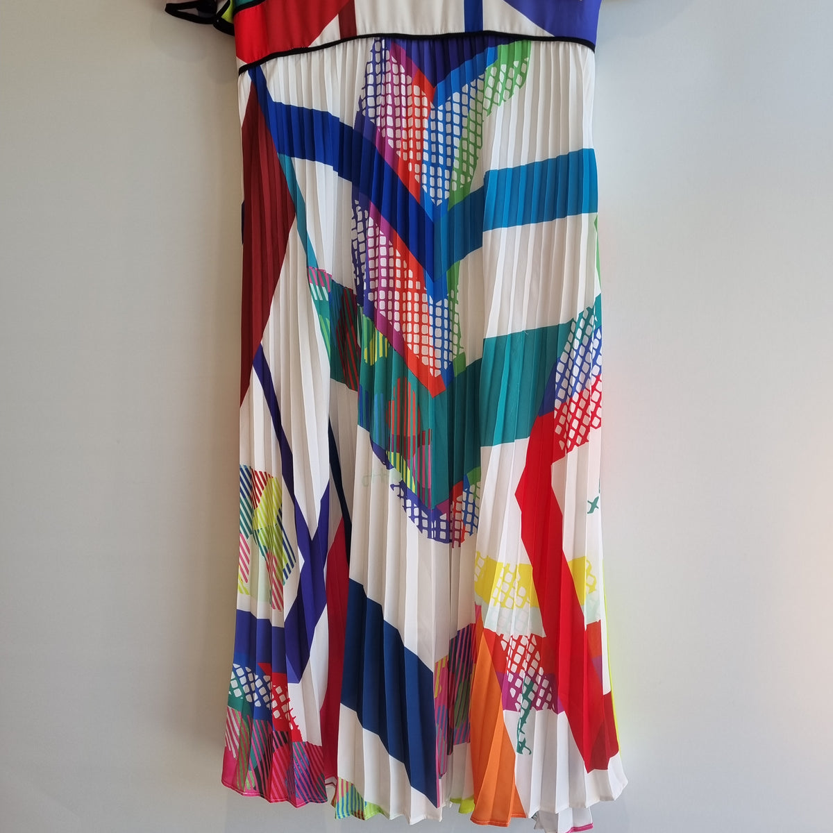 Coast Angel sleeve geo print pleat dress White/Multi Size 12