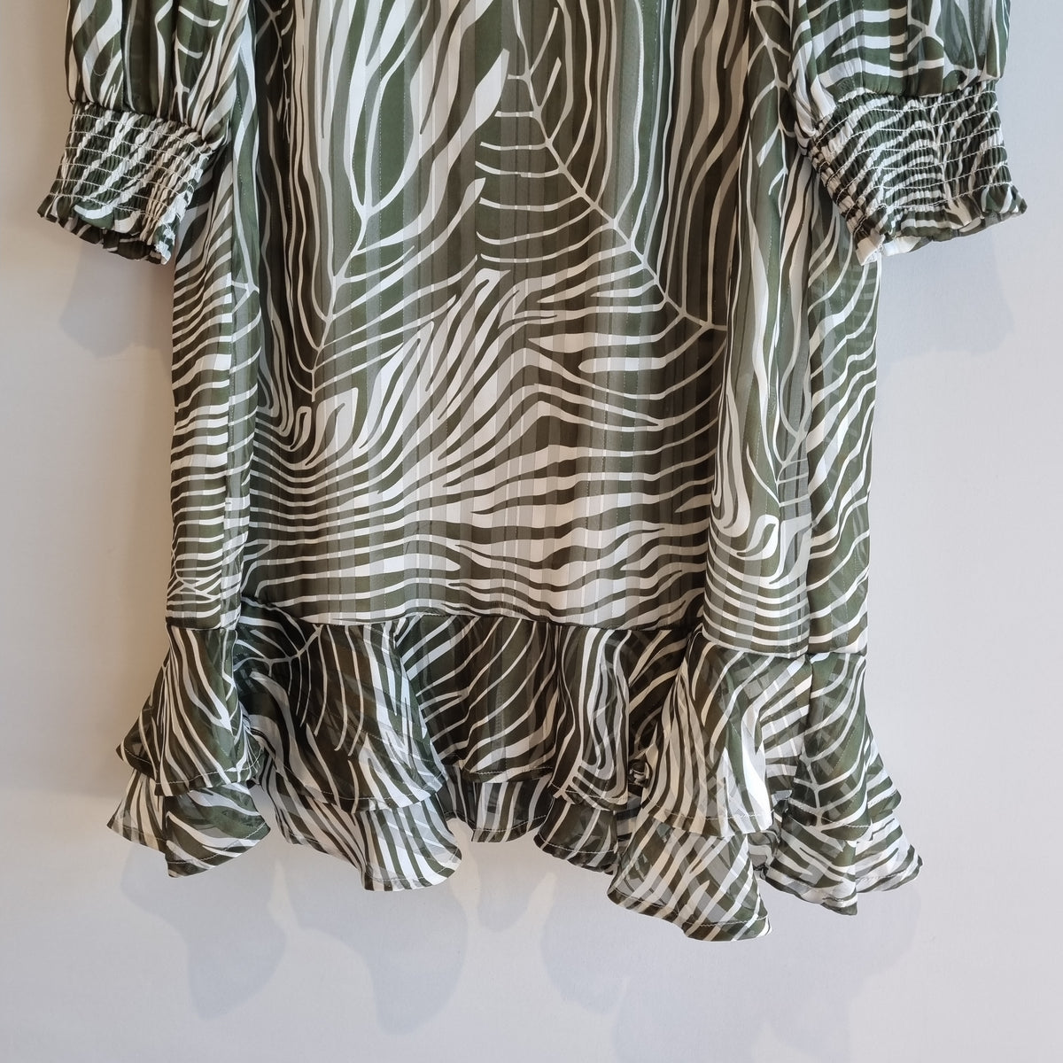 Sosandar leaf stripe dress Khaki/Cream Size 14